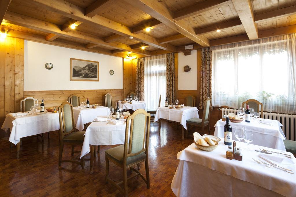 Hotel Bellaria - קורטינה ד'אמפזו מראה חיצוני תמונה
